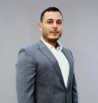 Темур Куронбоев